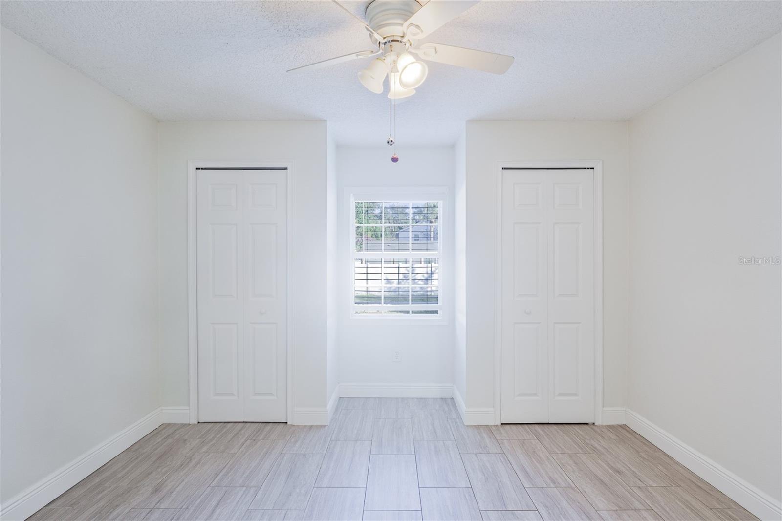 Image 43 of 51 For 350 Phelps Avenue