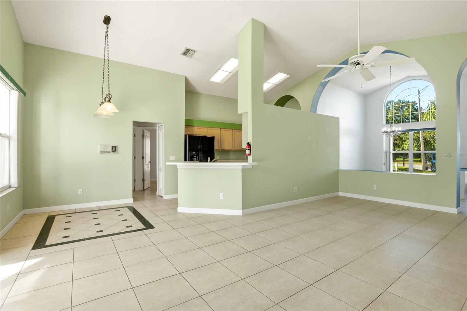 Image 15 of 42 For 5784 Donnelly Circle