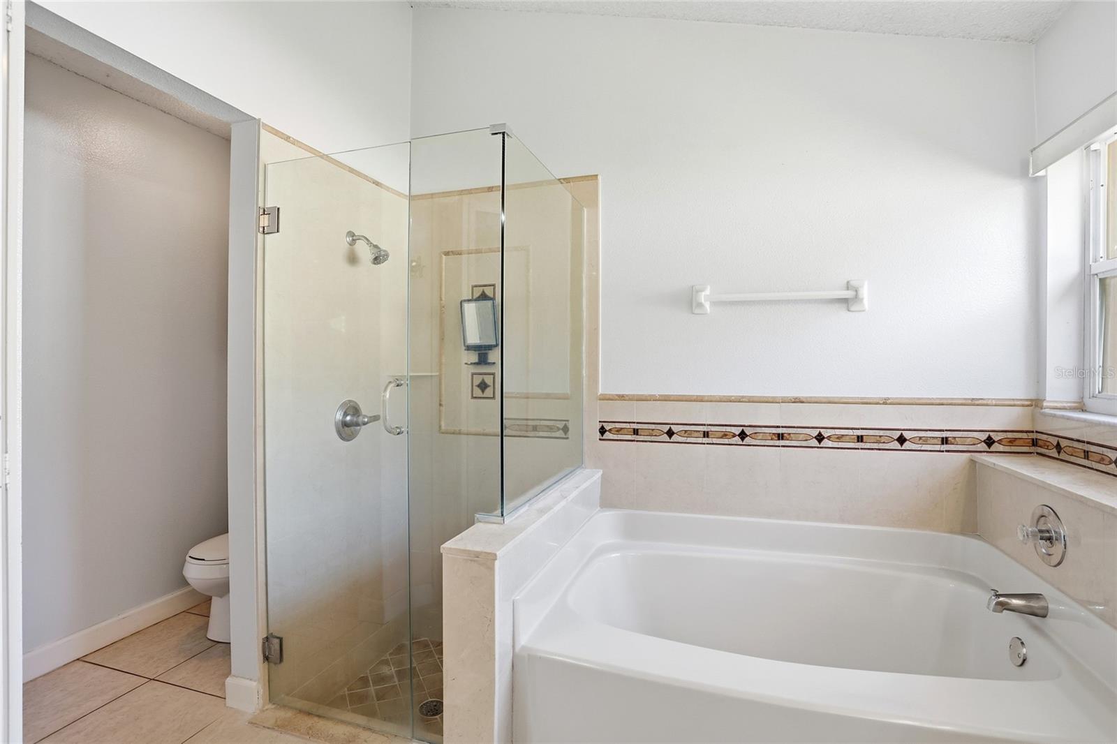 Image 21 of 42 For 5784 Donnelly Circle