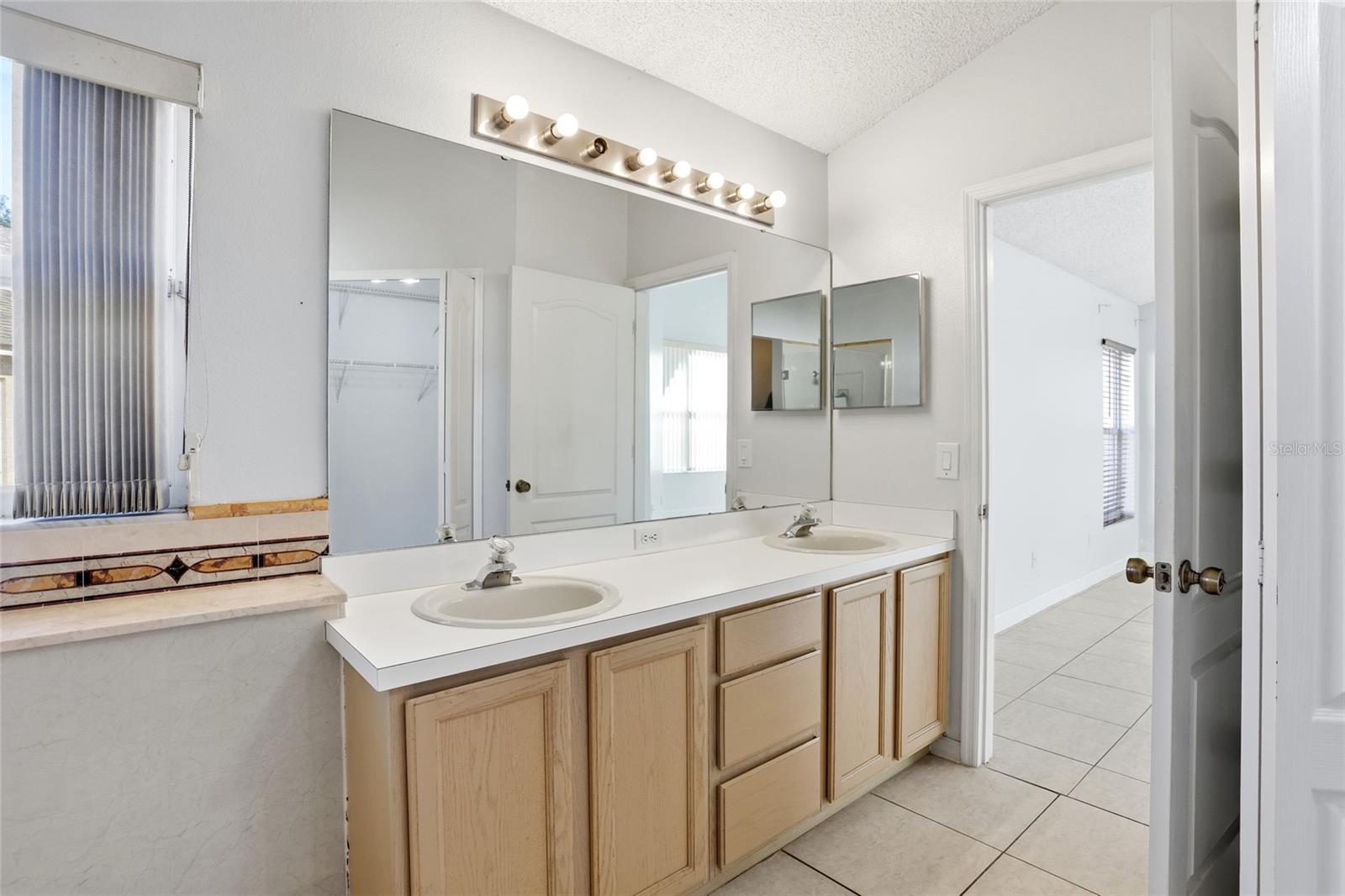 Image 22 of 42 For 5784 Donnelly Circle