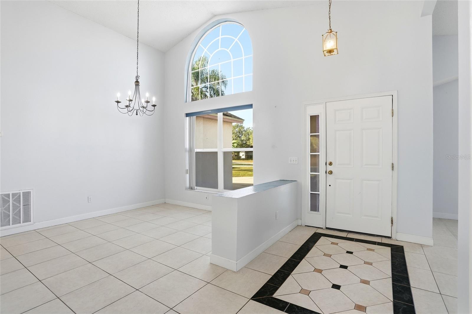 Image 6 of 42 For 5784 Donnelly Circle