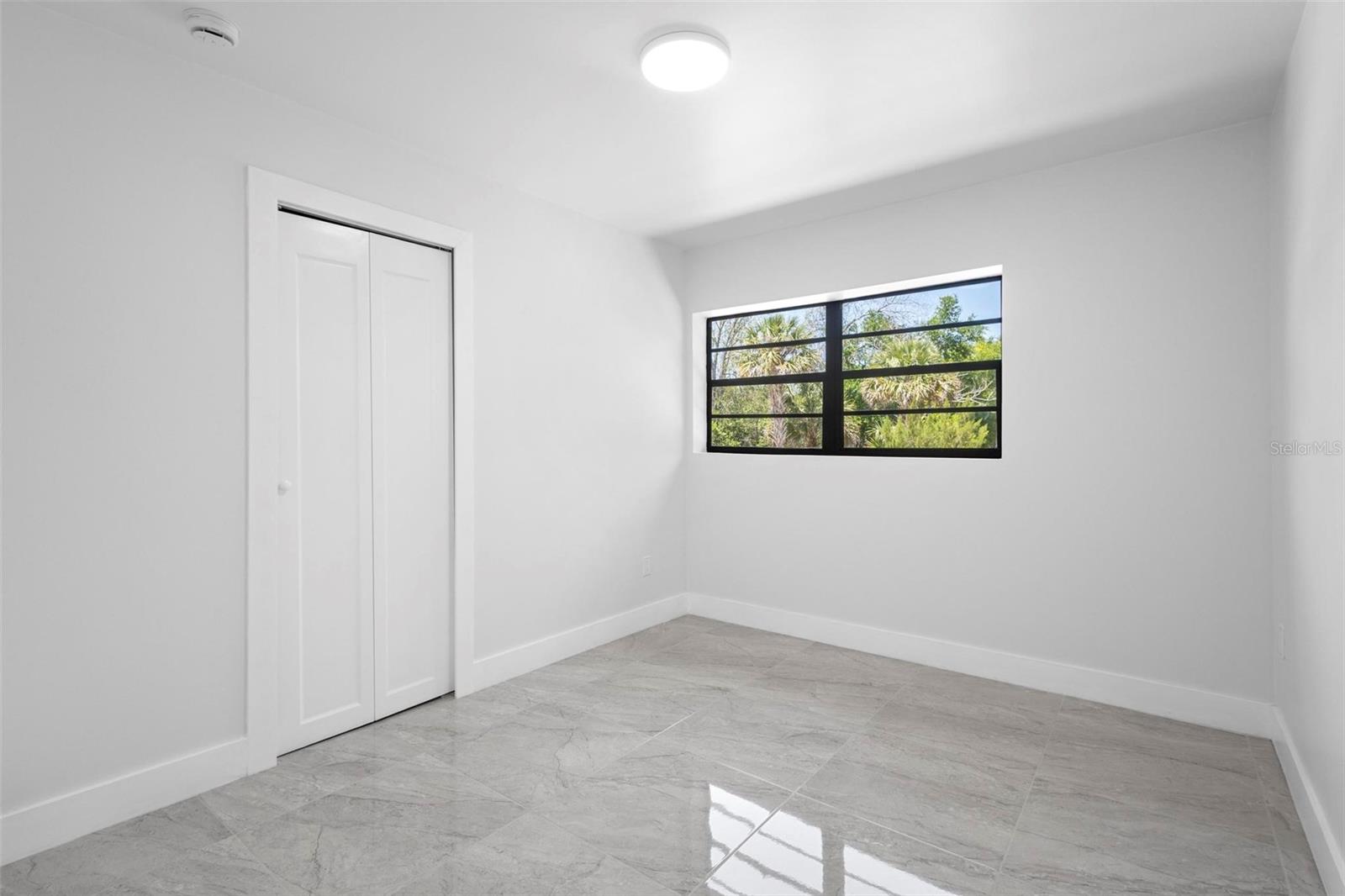 Image 20 of 47 For 2675 Mimosa Lane