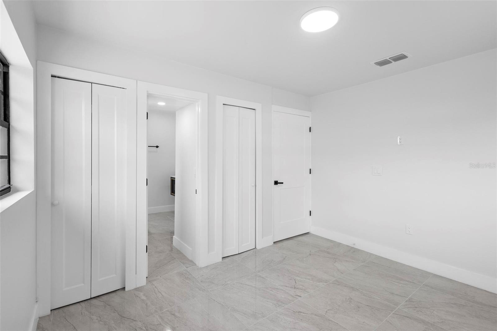 Image 26 of 47 For 2675 Mimosa Lane