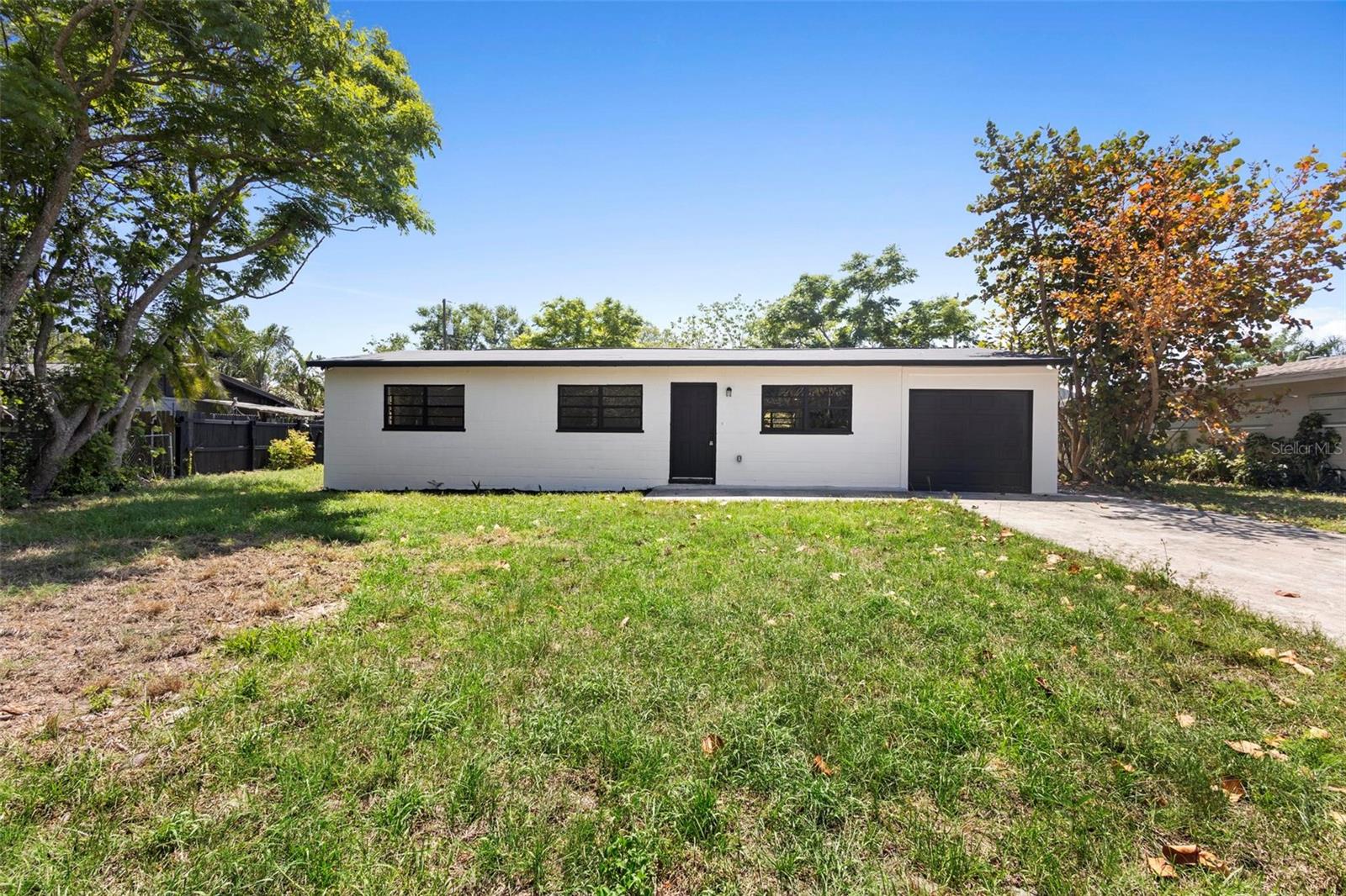 Image 3 of 47 For 2675 Mimosa Lane