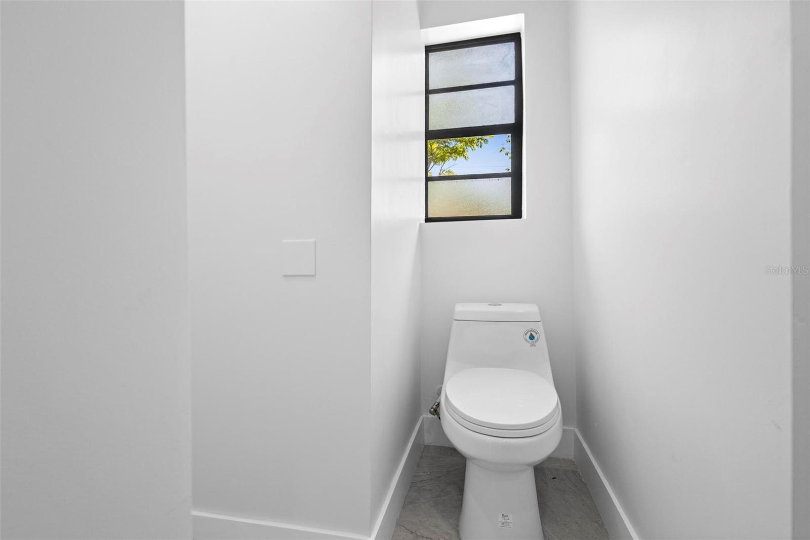 Image 31 of 47 For 2675 Mimosa Lane