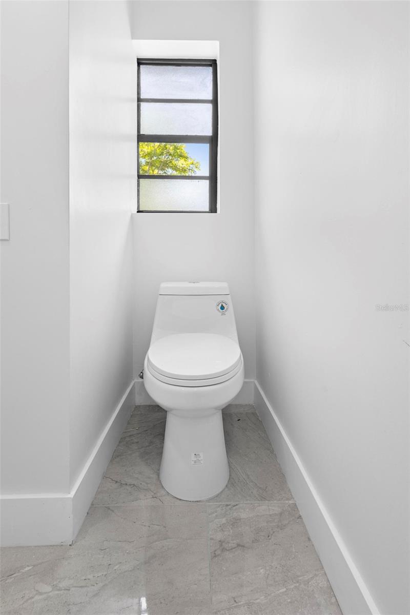 Image 32 of 47 For 2675 Mimosa Lane