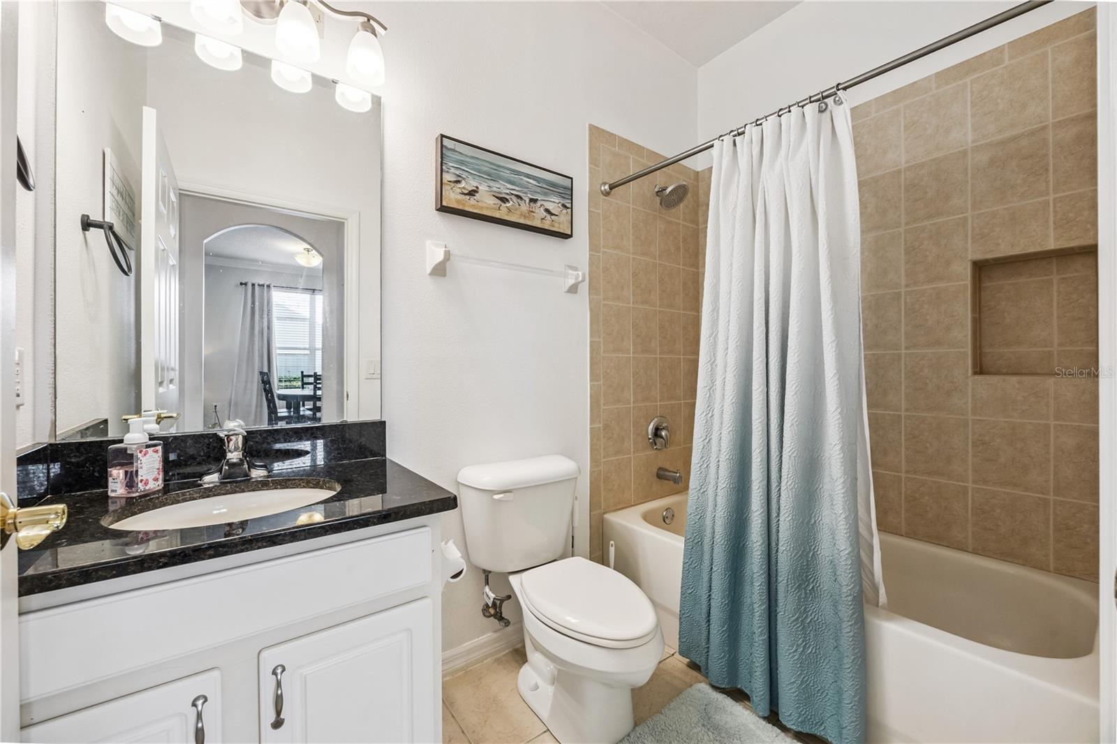 Image 39 of 77 For 13907 Ancilla Boulevard