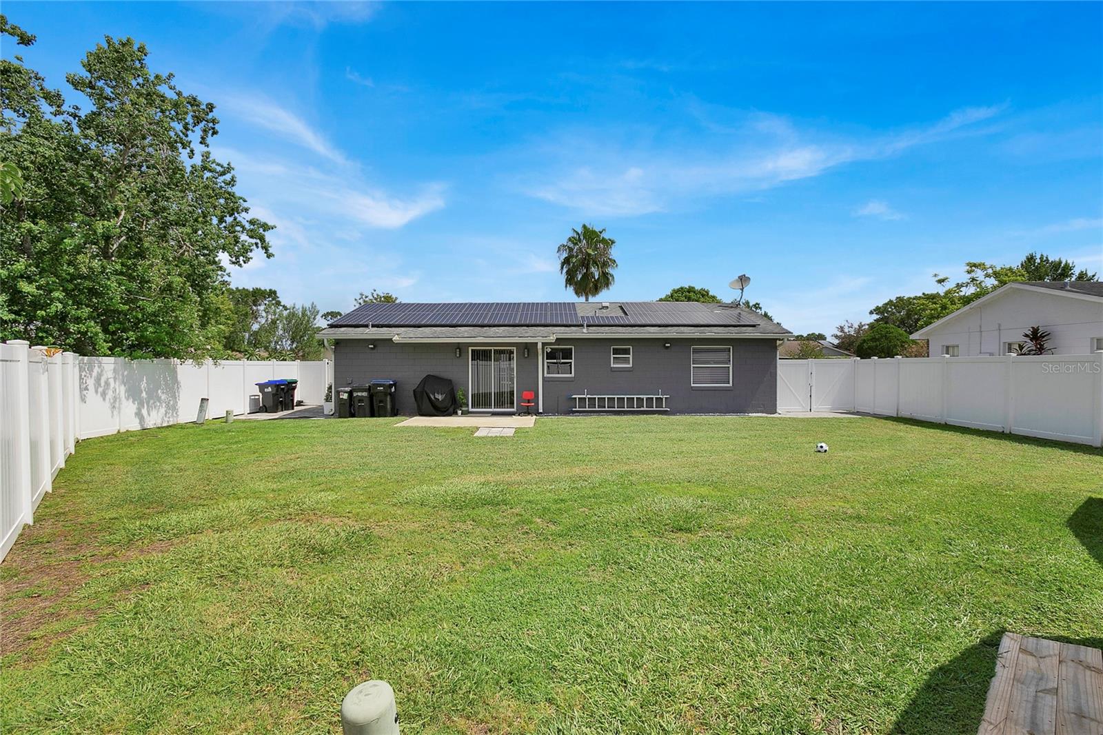 Image 5 of 26 For 7510 Rio Pinar Lakes Boulevard