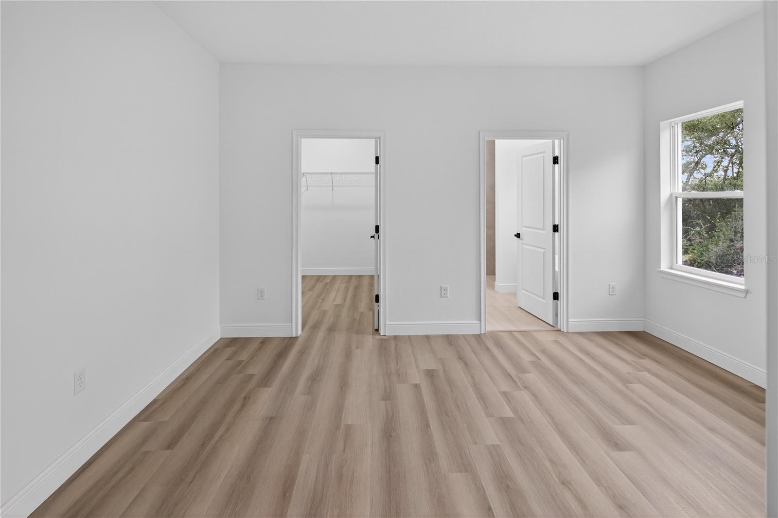 Image 13 of 35 For 15028 25th Circle