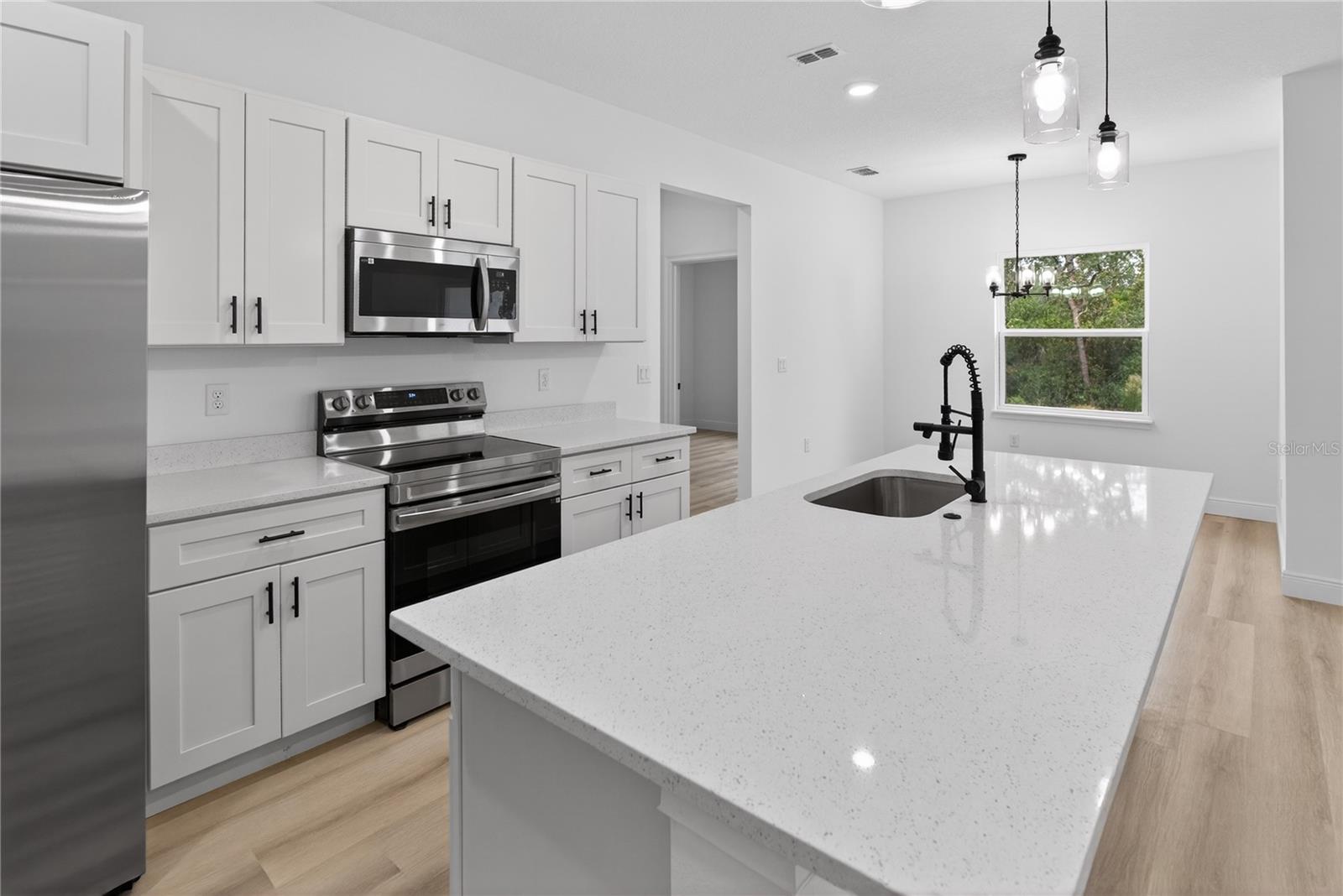 Image 8 of 35 For 15028 25th Circle