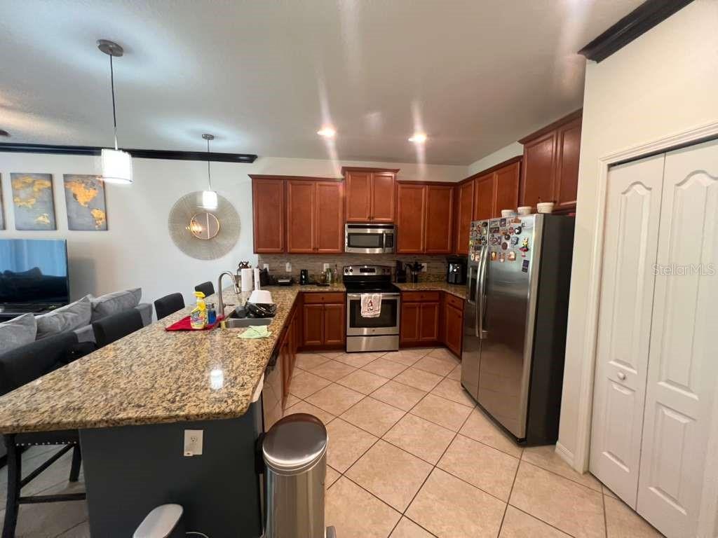 Image 7 of 11 For 6453 Sedgeford Drive