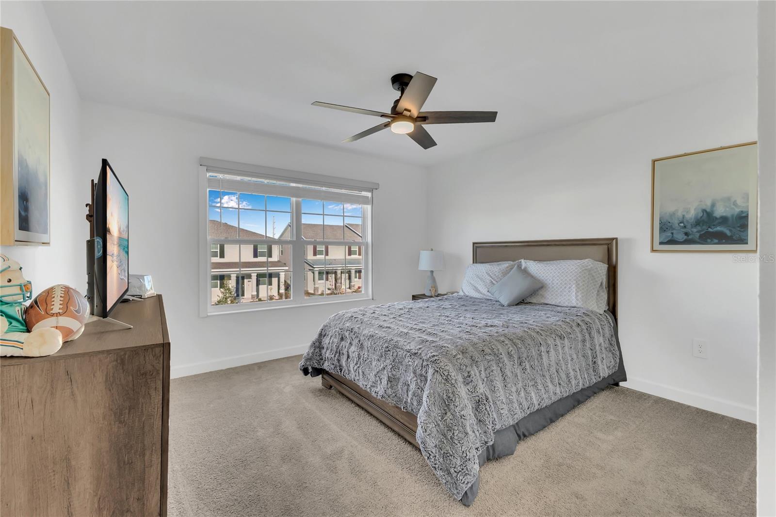 Image 16 of 33 For 11726 Boldface Drive