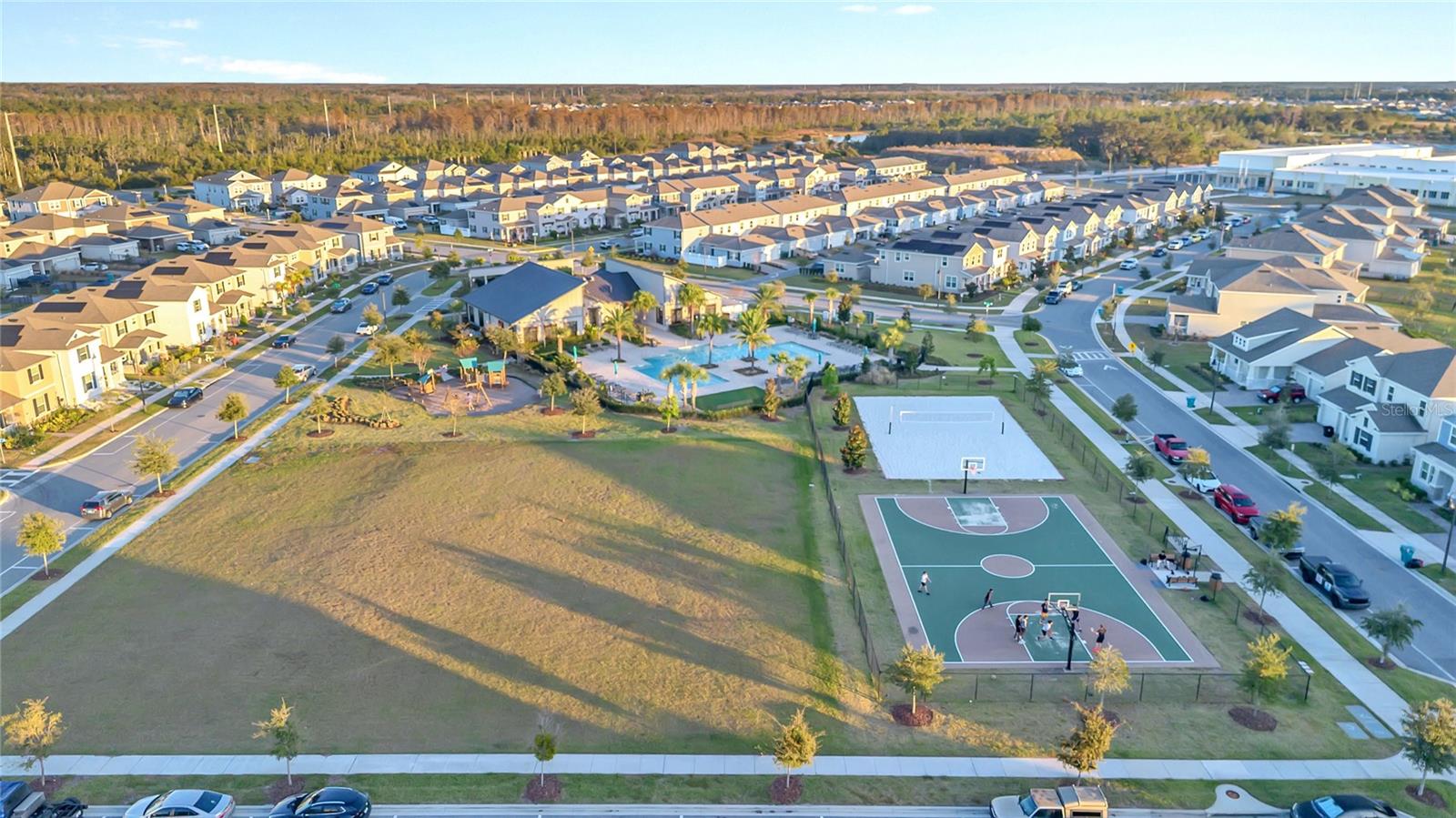 Image 28 of 33 For 11726 Boldface Drive