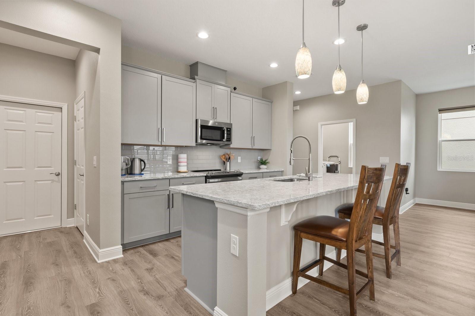 Image 11 of 47 For 7670 Modica Street