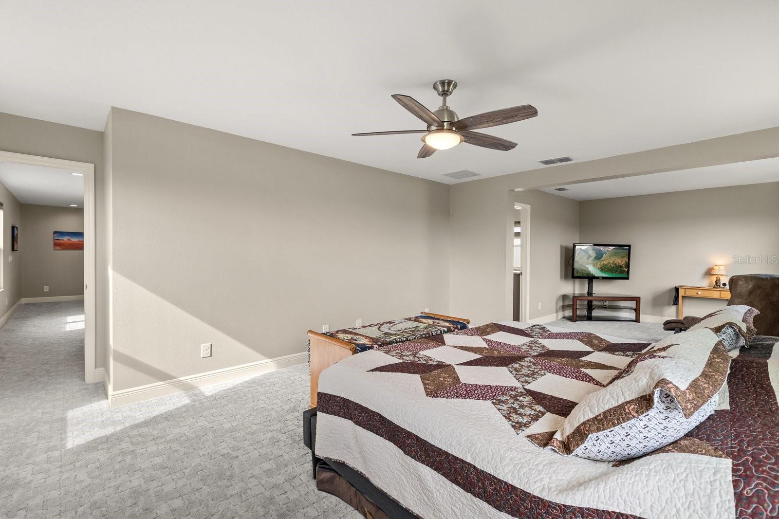 Image 20 of 47 For 7670 Modica Street