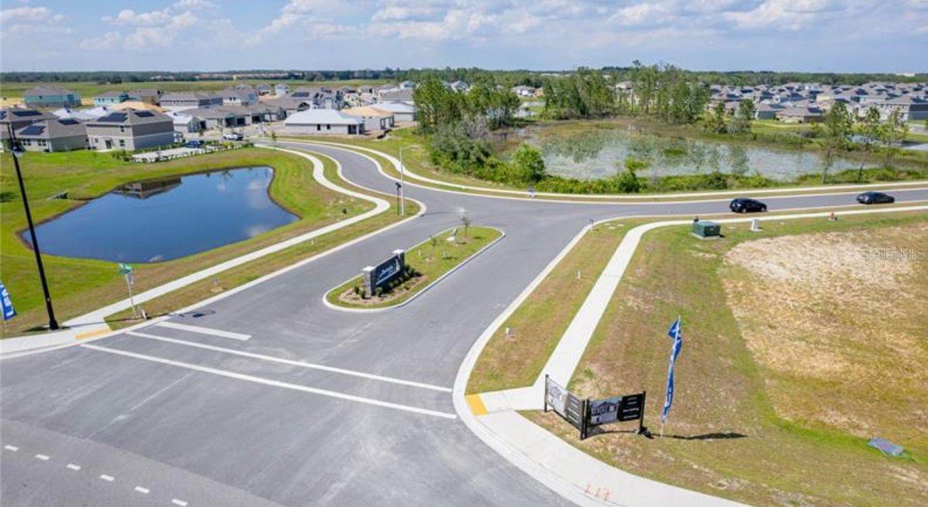 Image 18 of 19 For 352 Heroic Road