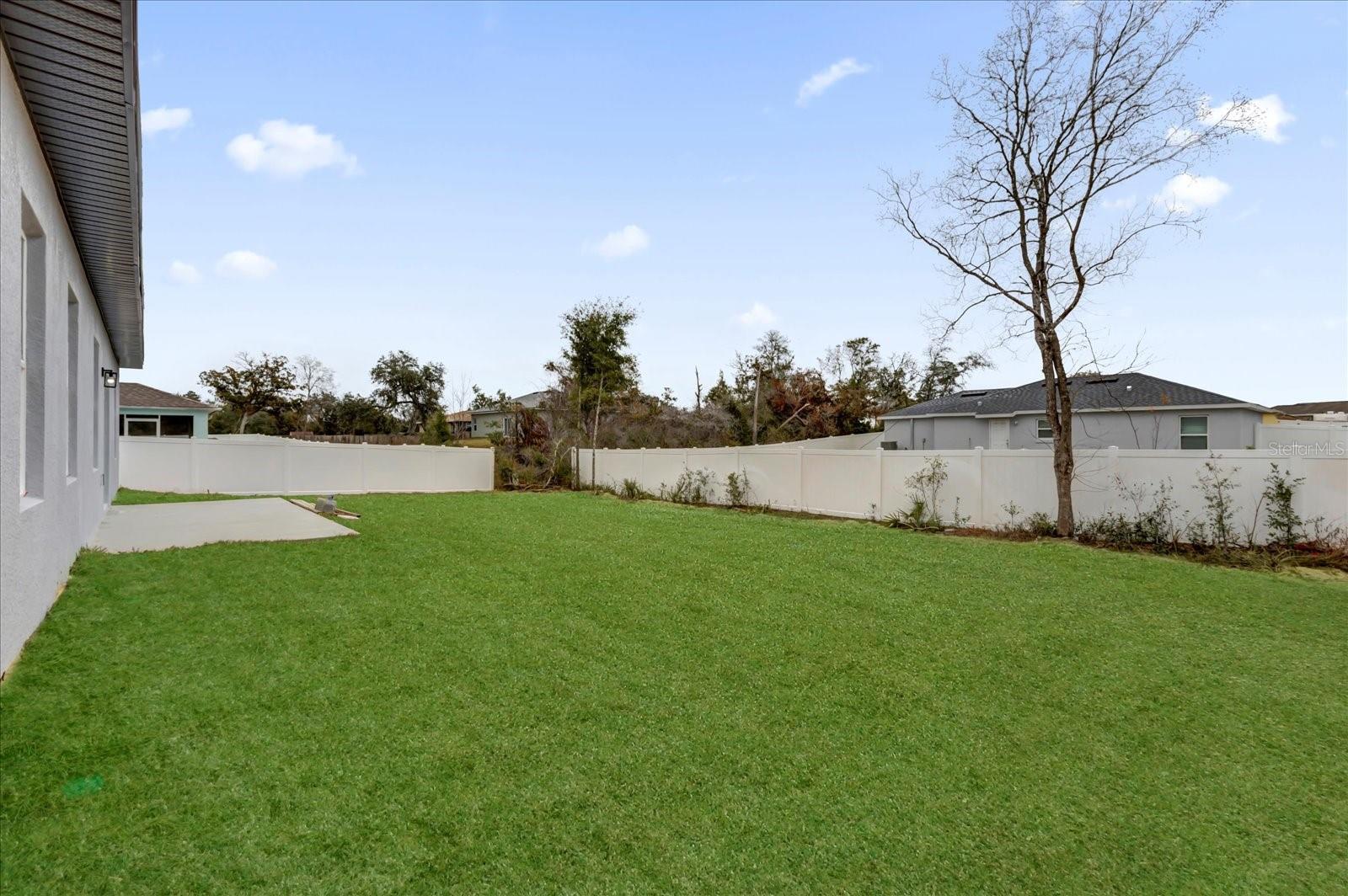 Image 26 of 67 For 15568 46th Circle