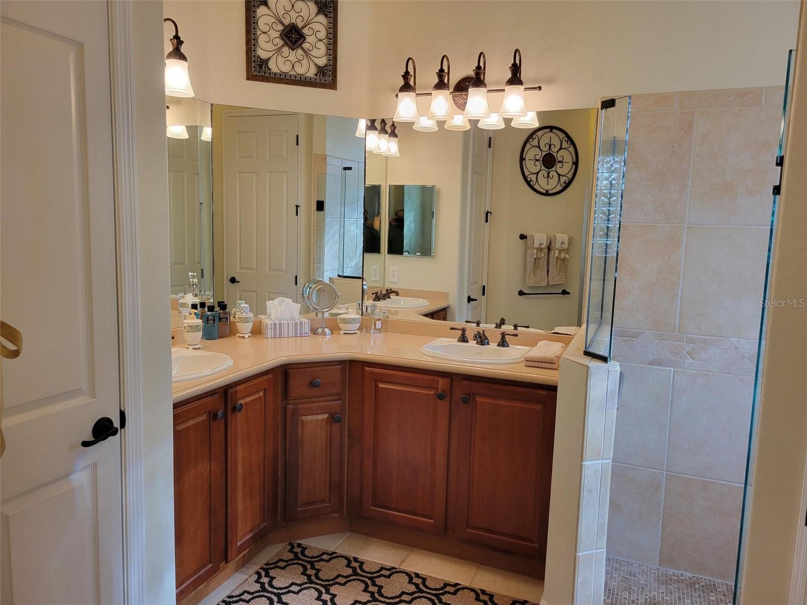 Image 15 of 69 For 193 Torino Lane