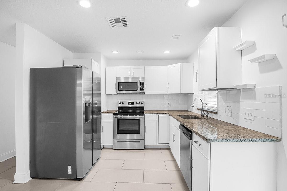 Image 9 of 37 For 7744 Liverpool Boulevard