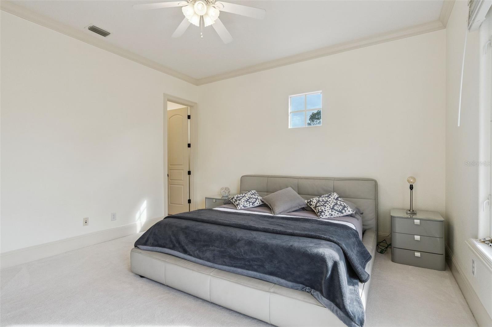 Image 36 of 87 For 103 Acadia Terrace