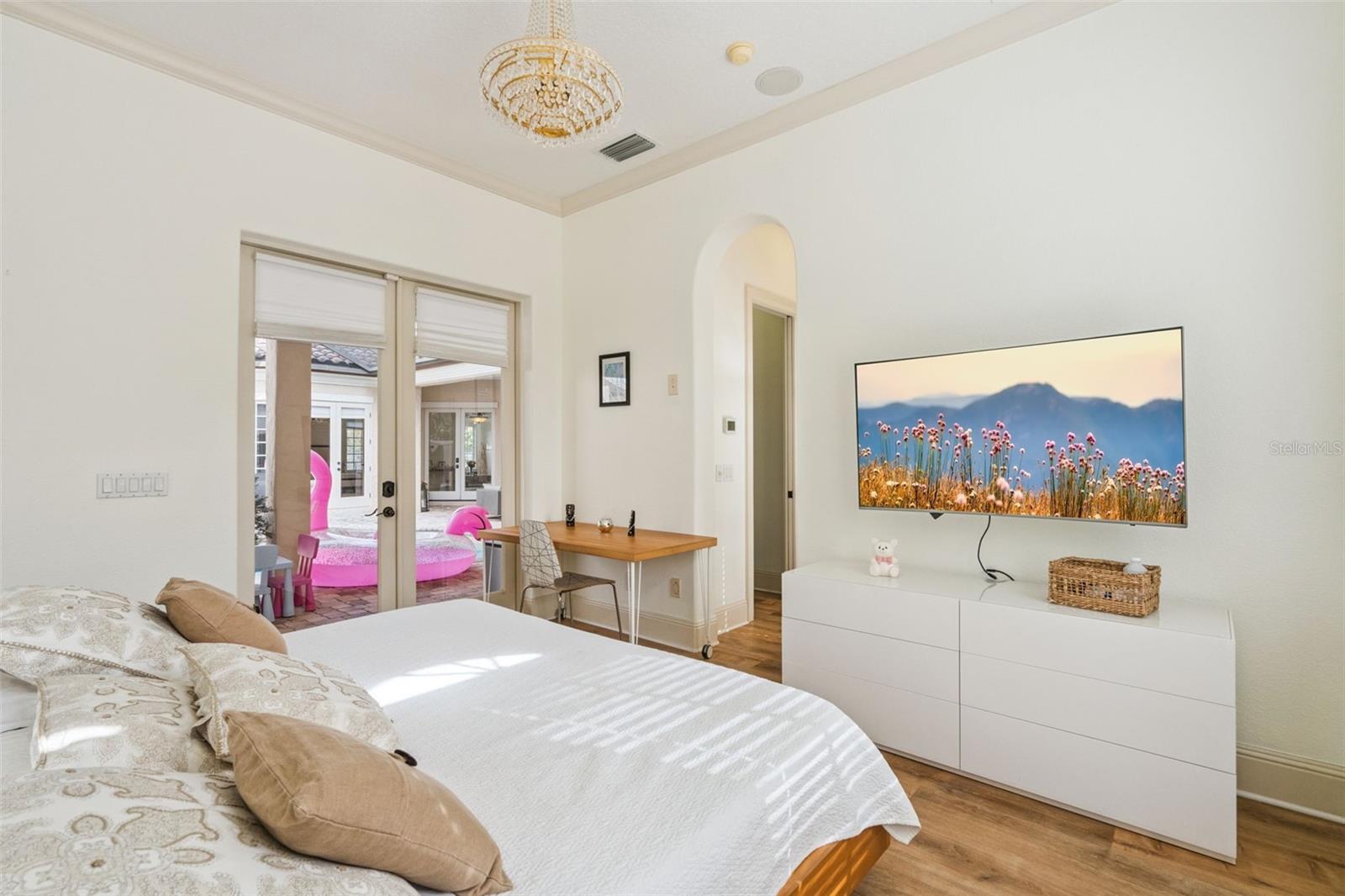 Image 42 of 87 For 103 Acadia Terrace