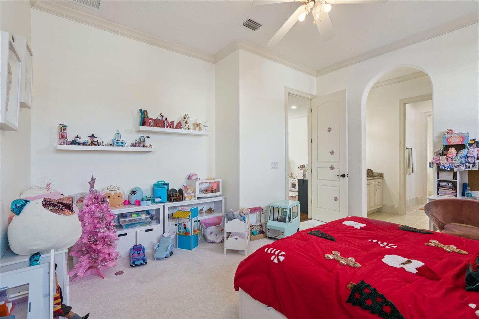 Image 44 of 87 For 103 Acadia Terrace