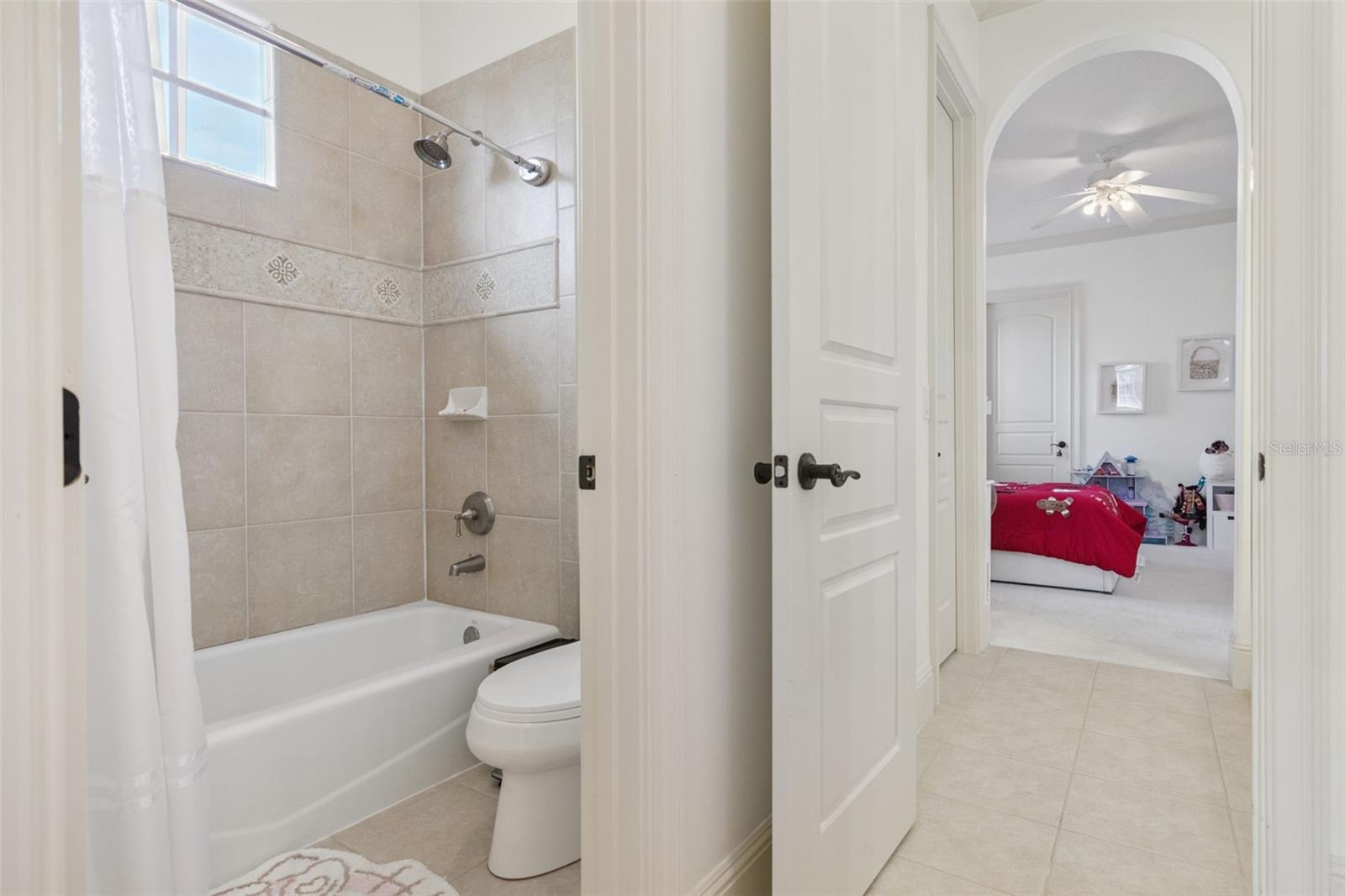 Image 46 of 87 For 103 Acadia Terrace