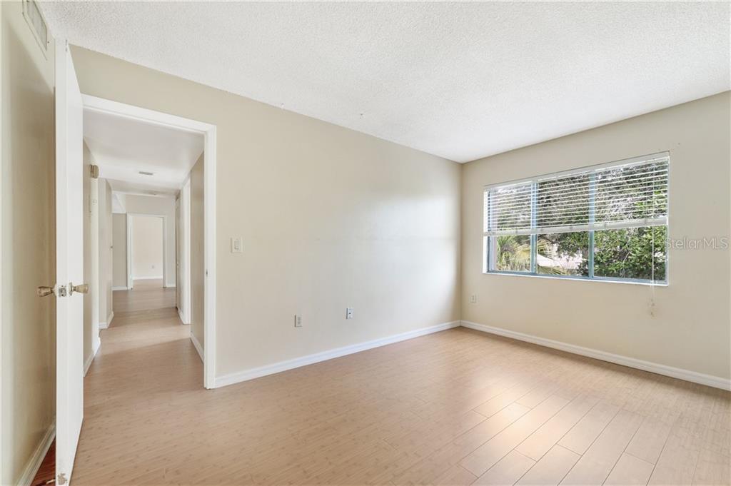 Image 9 of 12 For 3254 Semoran Boulevard 21