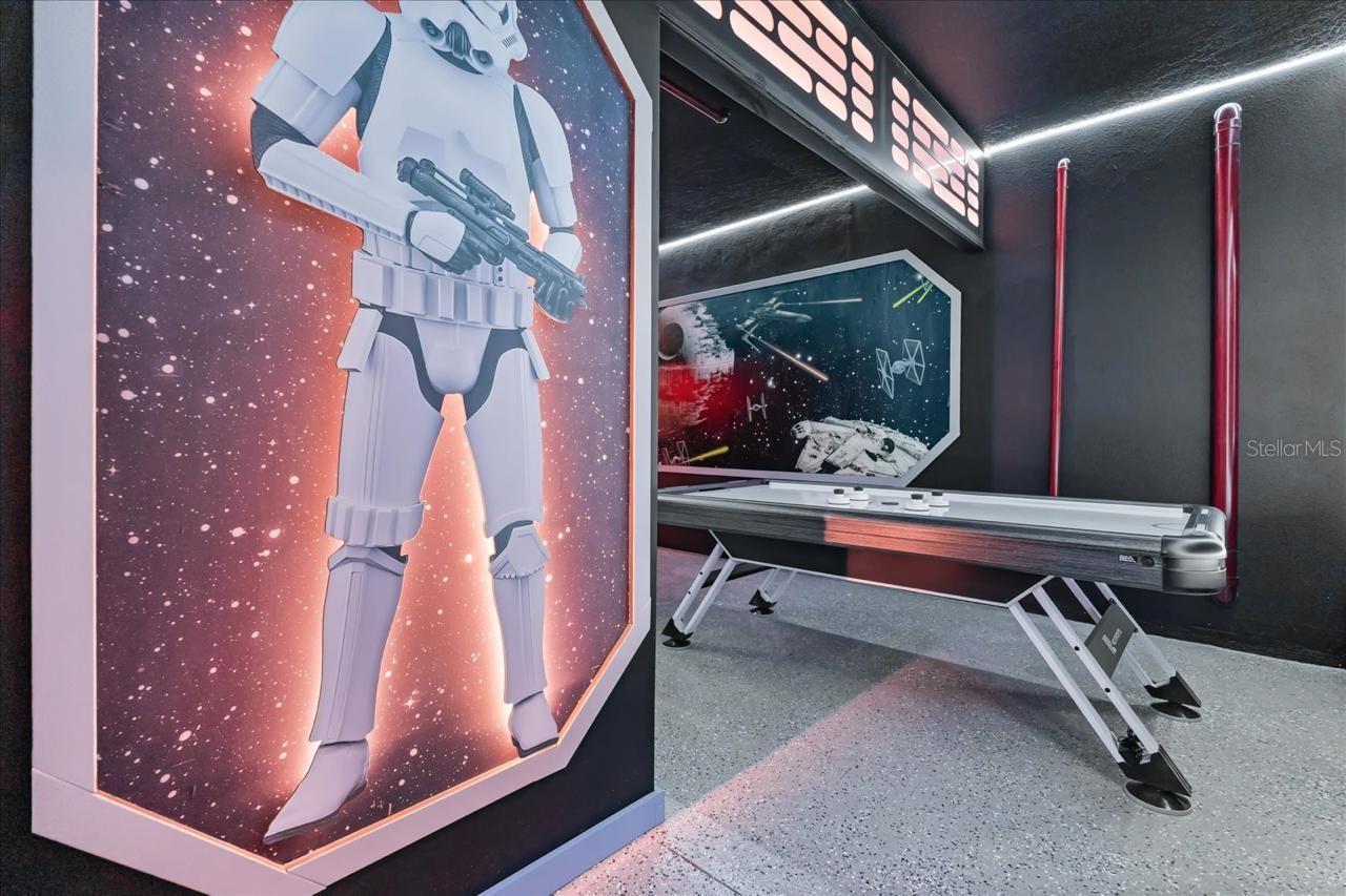 Image 12 of 34 For 2100 Rome Drive