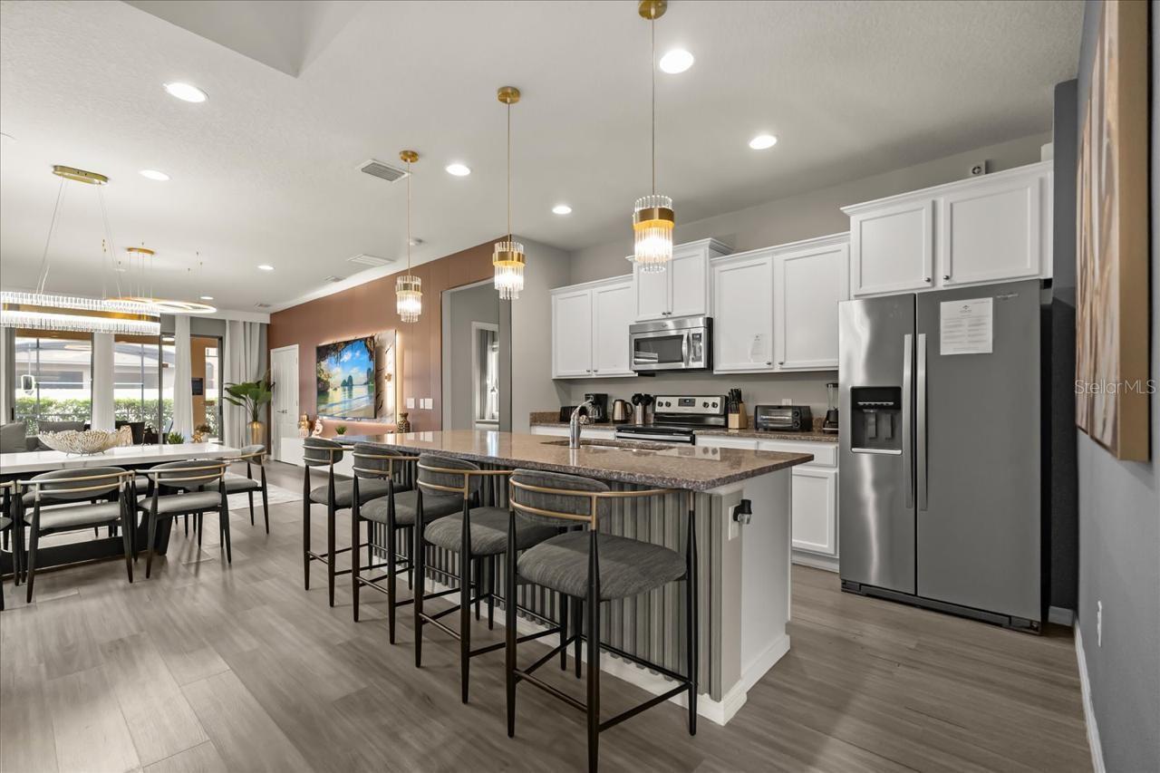 Image 14 of 34 For 2100 Rome Drive