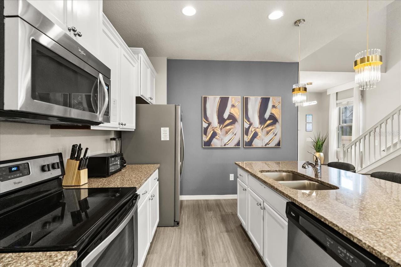 Image 24 of 34 For 2100 Rome Drive