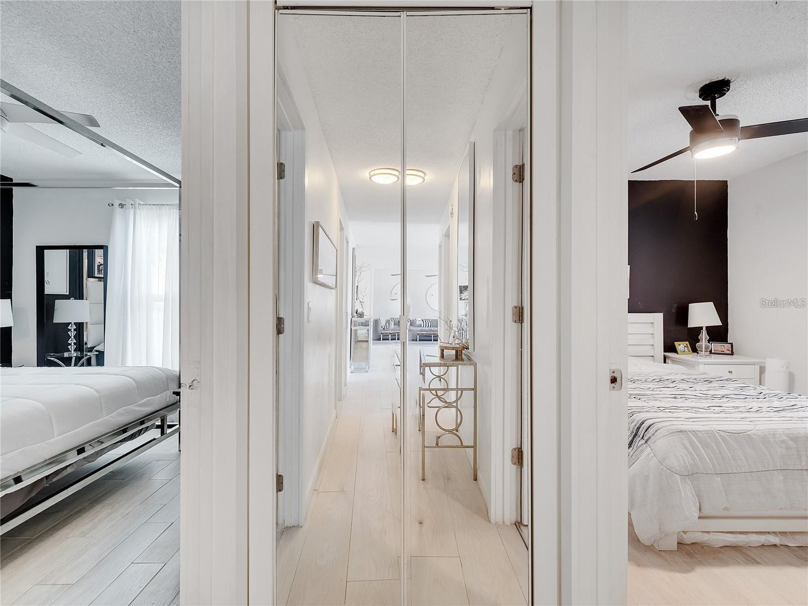 Image 32 of 59 For 4754 Lake Shore Drive