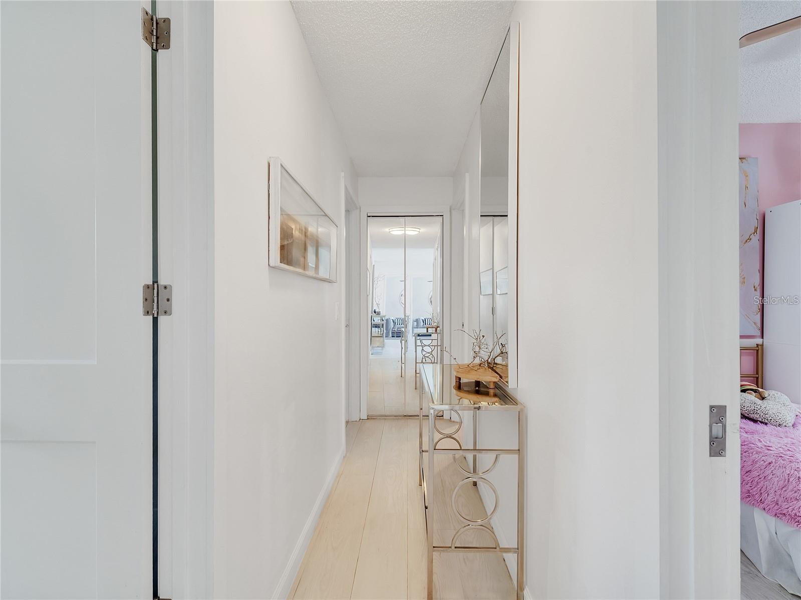 Image 33 of 59 For 4754 Lake Shore Drive