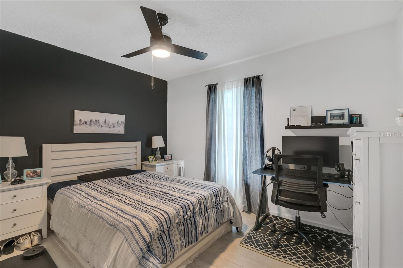 Image 37 of 59 For 4754 Lake Shore Drive