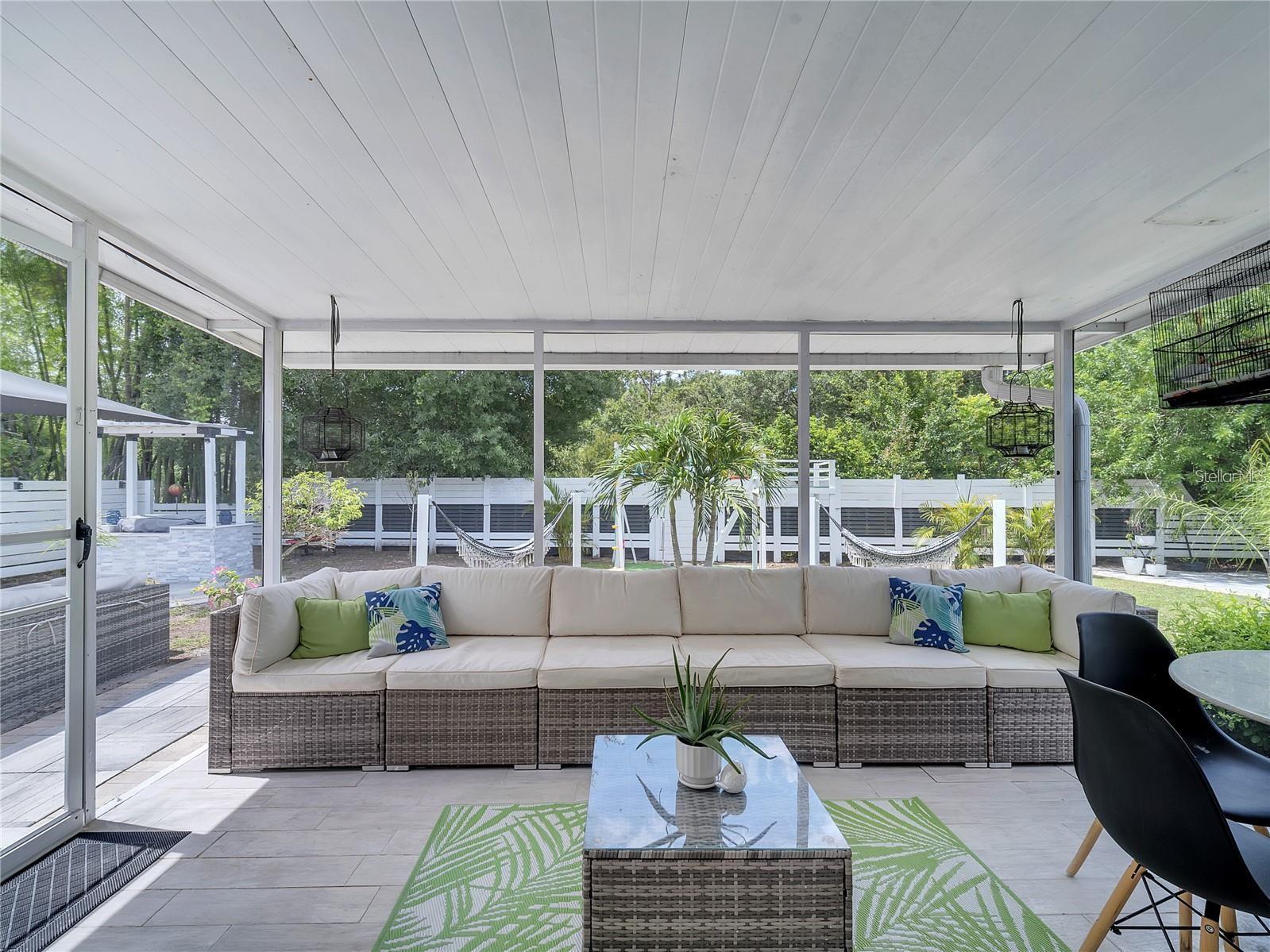 Image 40 of 59 For 4754 Lake Shore Drive