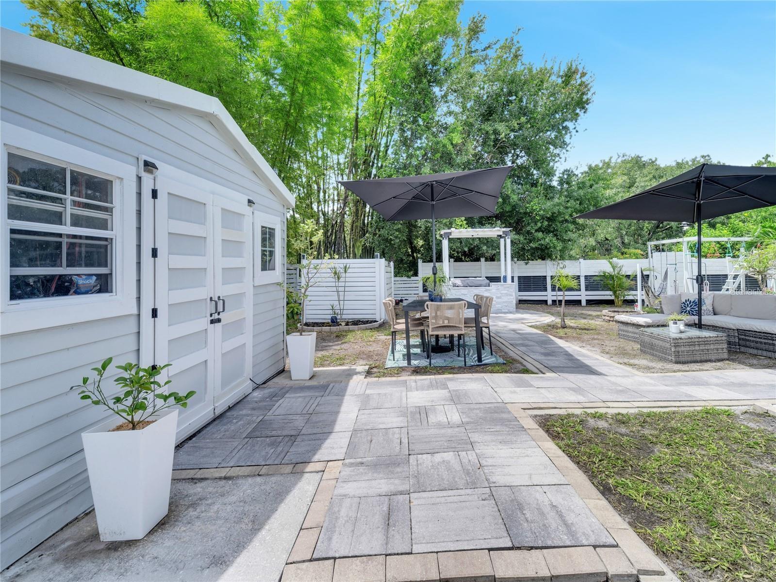 Image 42 of 59 For 4754 Lake Shore Drive