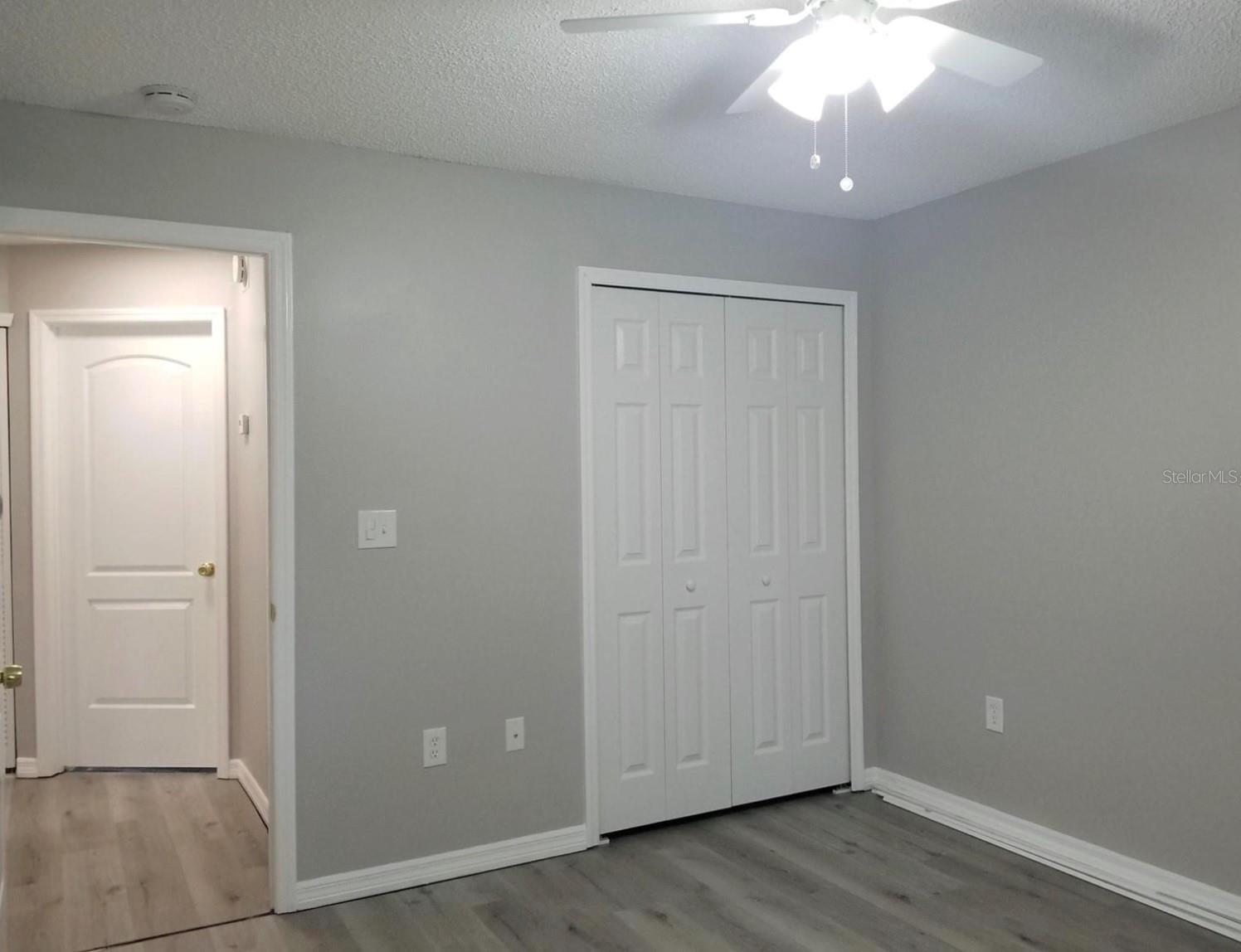 Image 15 of 25 For 19 Columbia Avenue