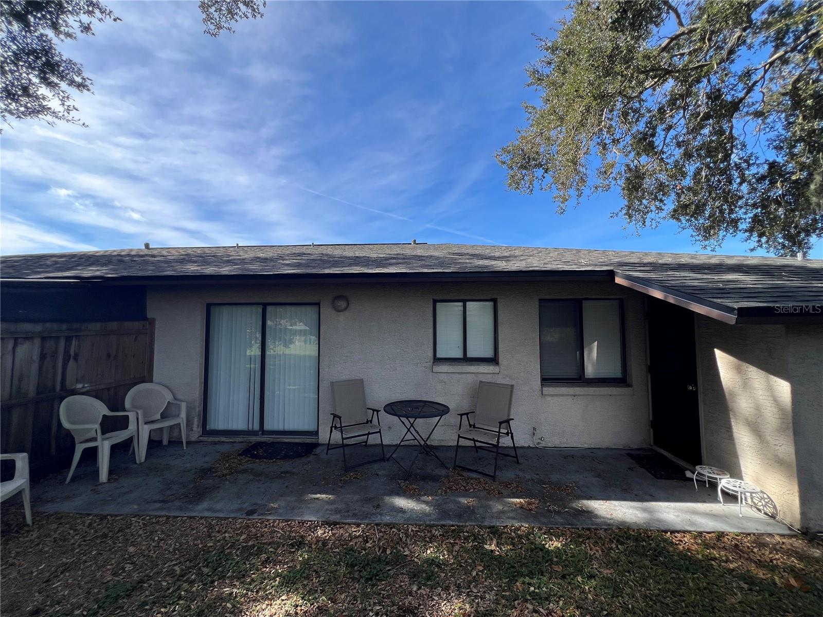 Image 18 of 25 For 19 Columbia Avenue