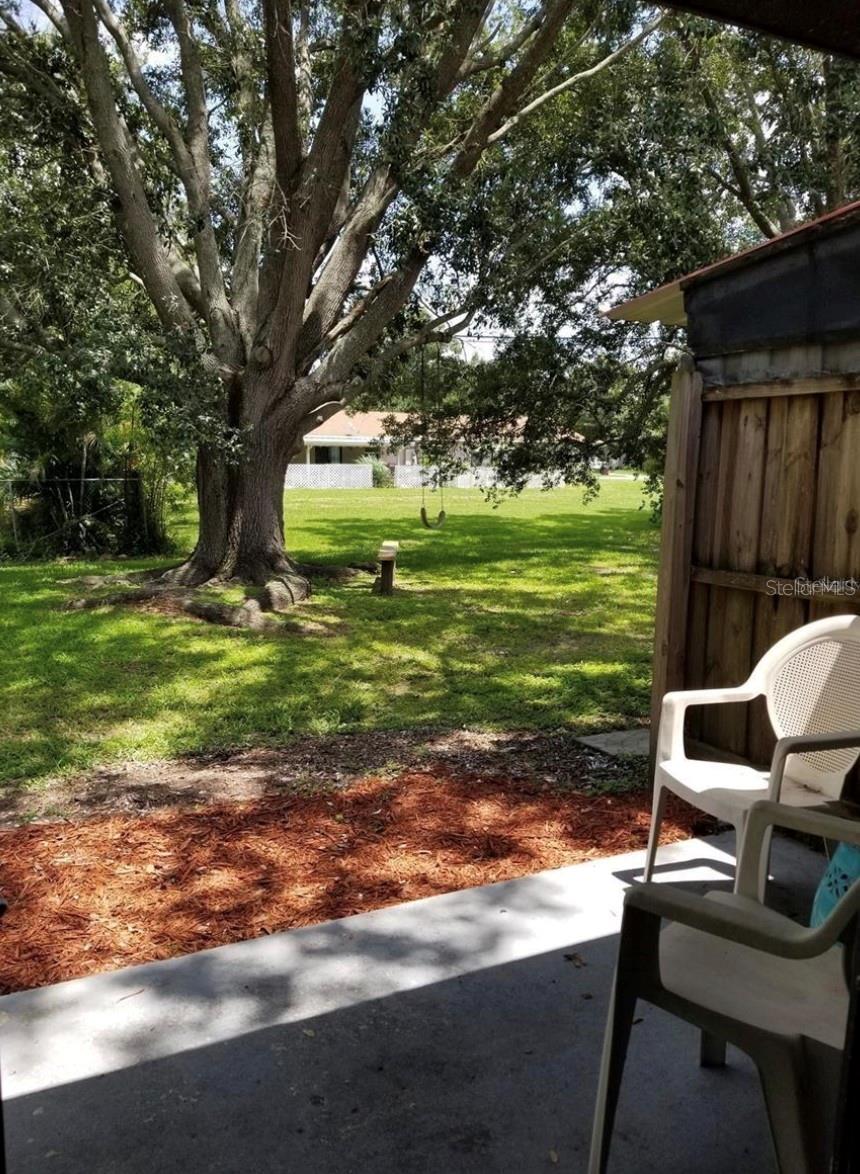 Image 23 of 25 For 19 Columbia Avenue