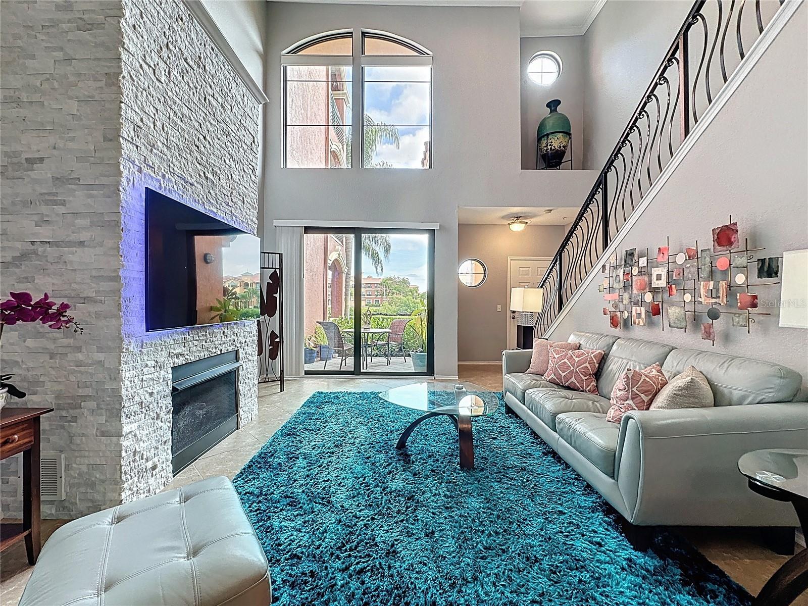 Image 14 of 44 For 2709 Via Cipriani  515a