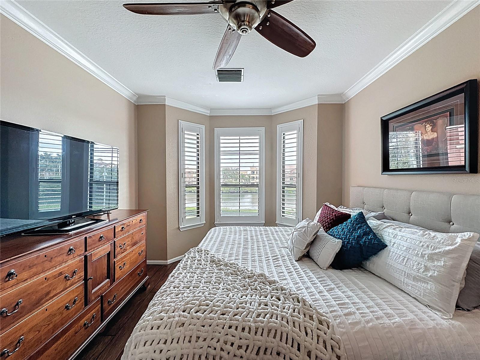 Image 23 of 44 For 2709 Via Cipriani  515a