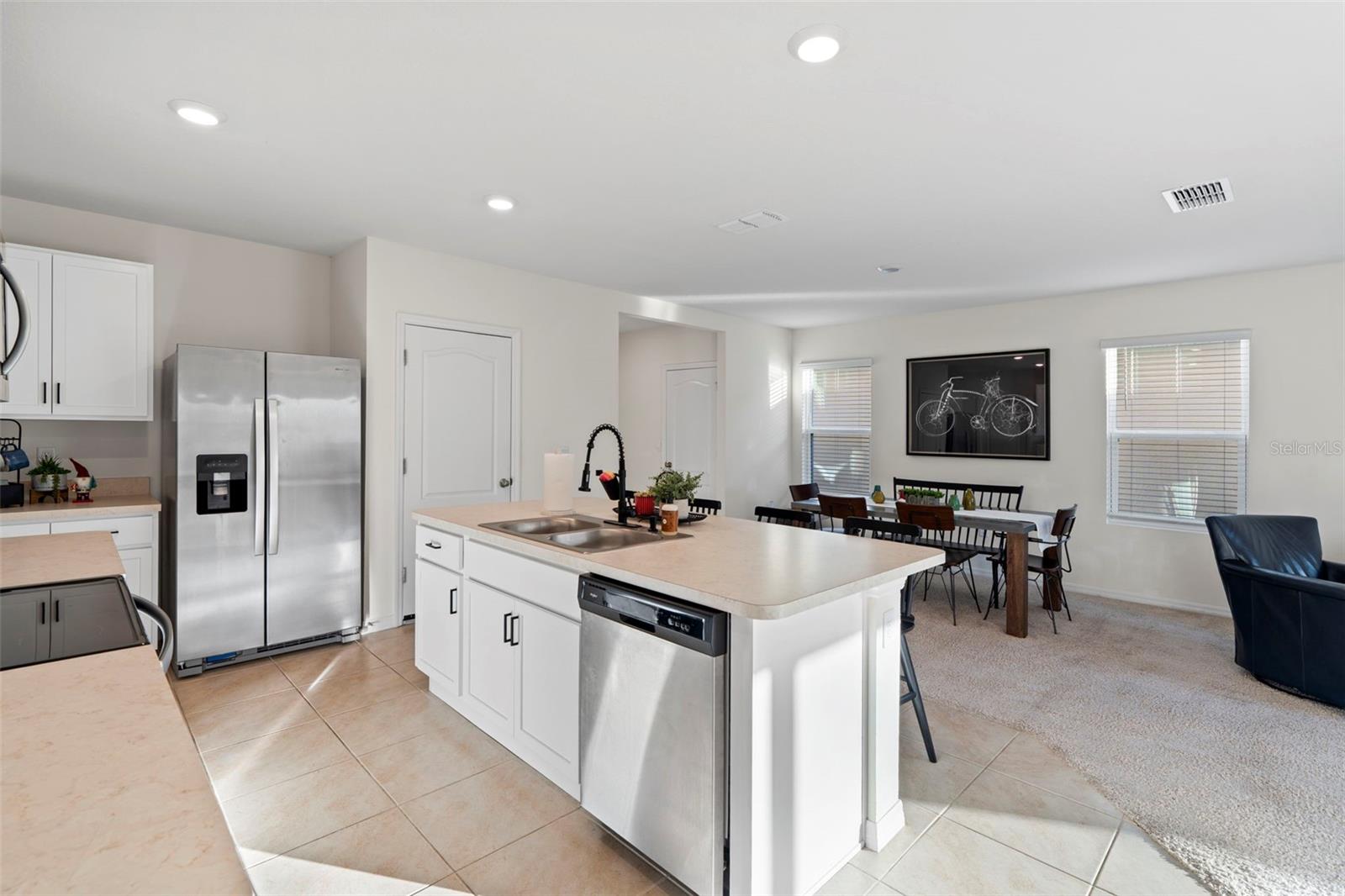 Image 10 of 30 For 328 Pelham Park Drive