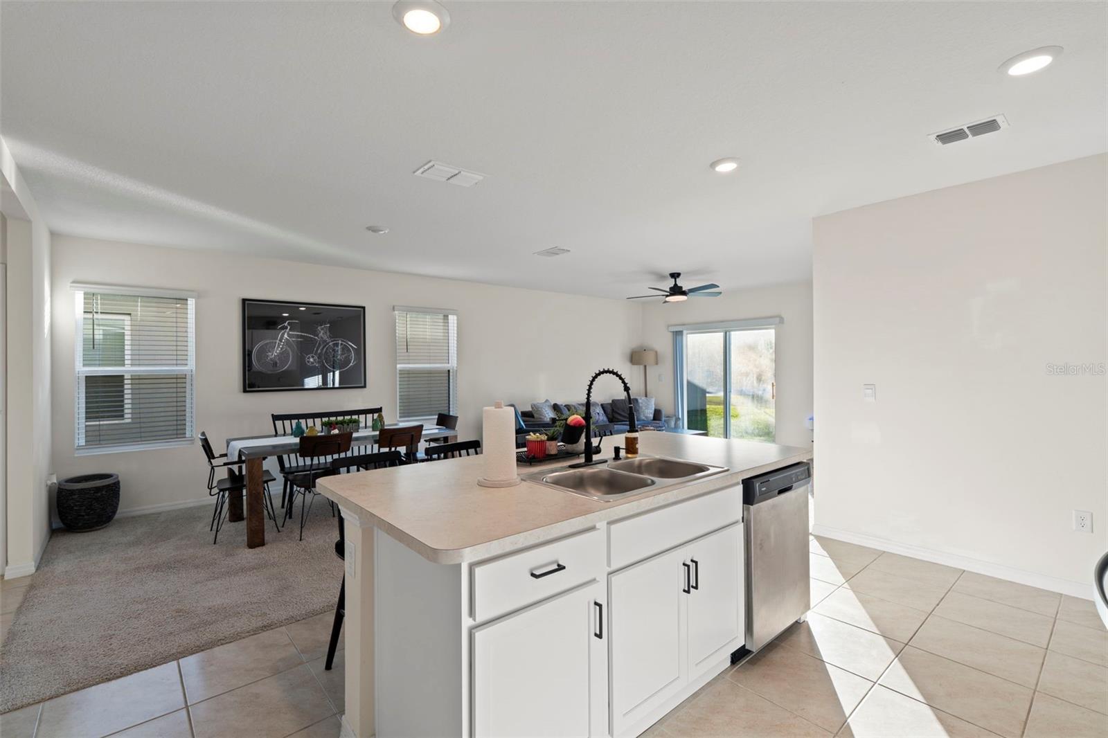 Image 12 of 30 For 328 Pelham Park Drive