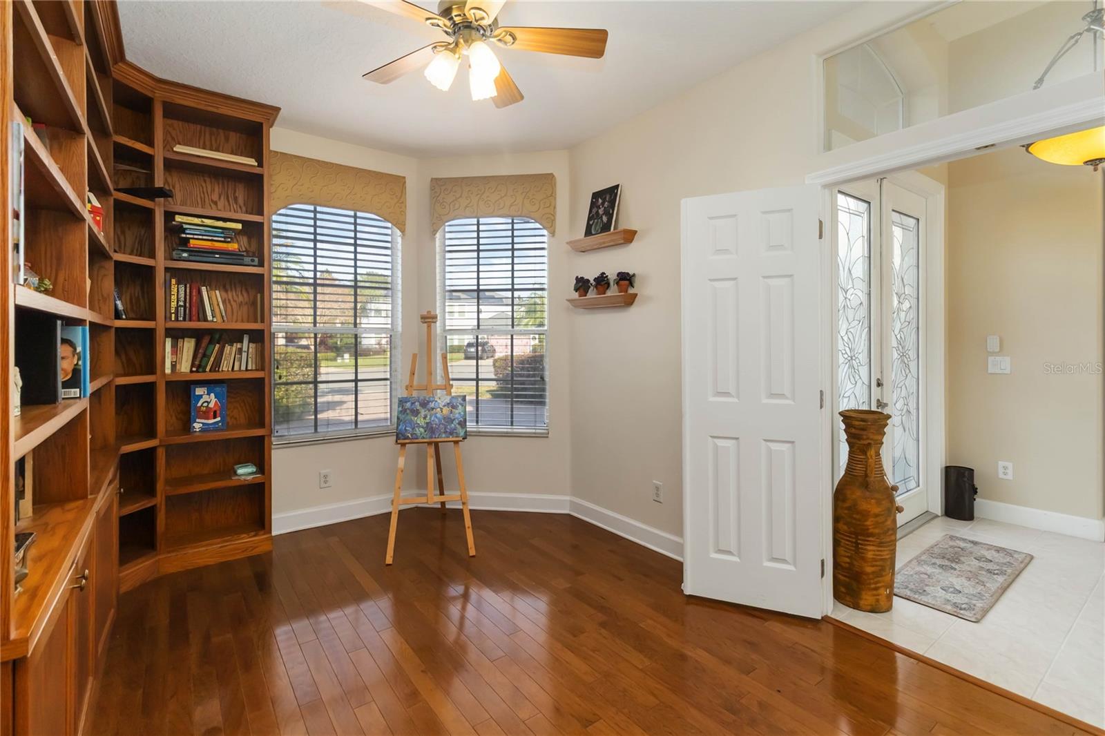 Image 18 of 43 For 9138 Shadowbrook Trail