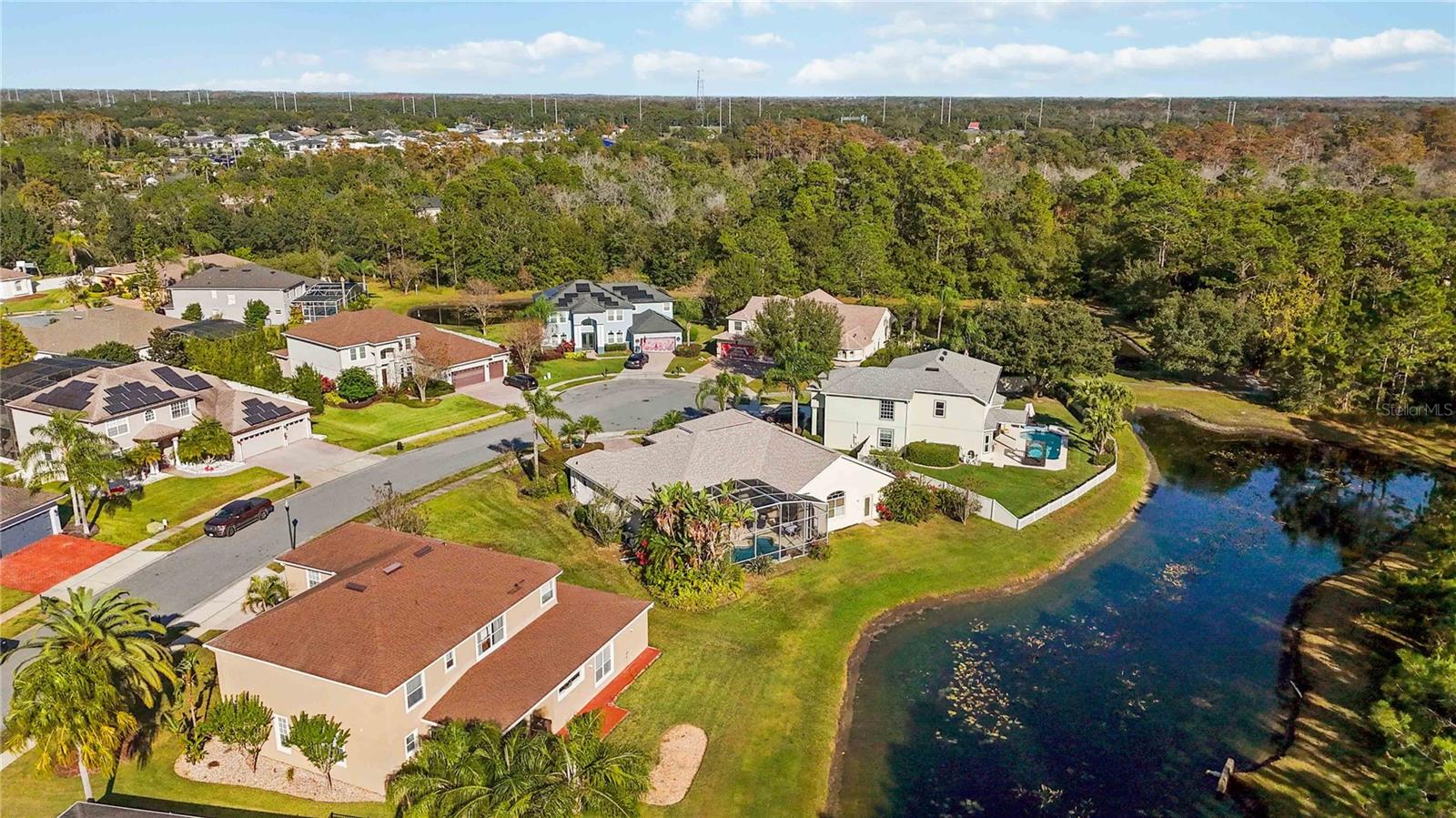 Image 32 of 43 For 9138 Shadowbrook Trail