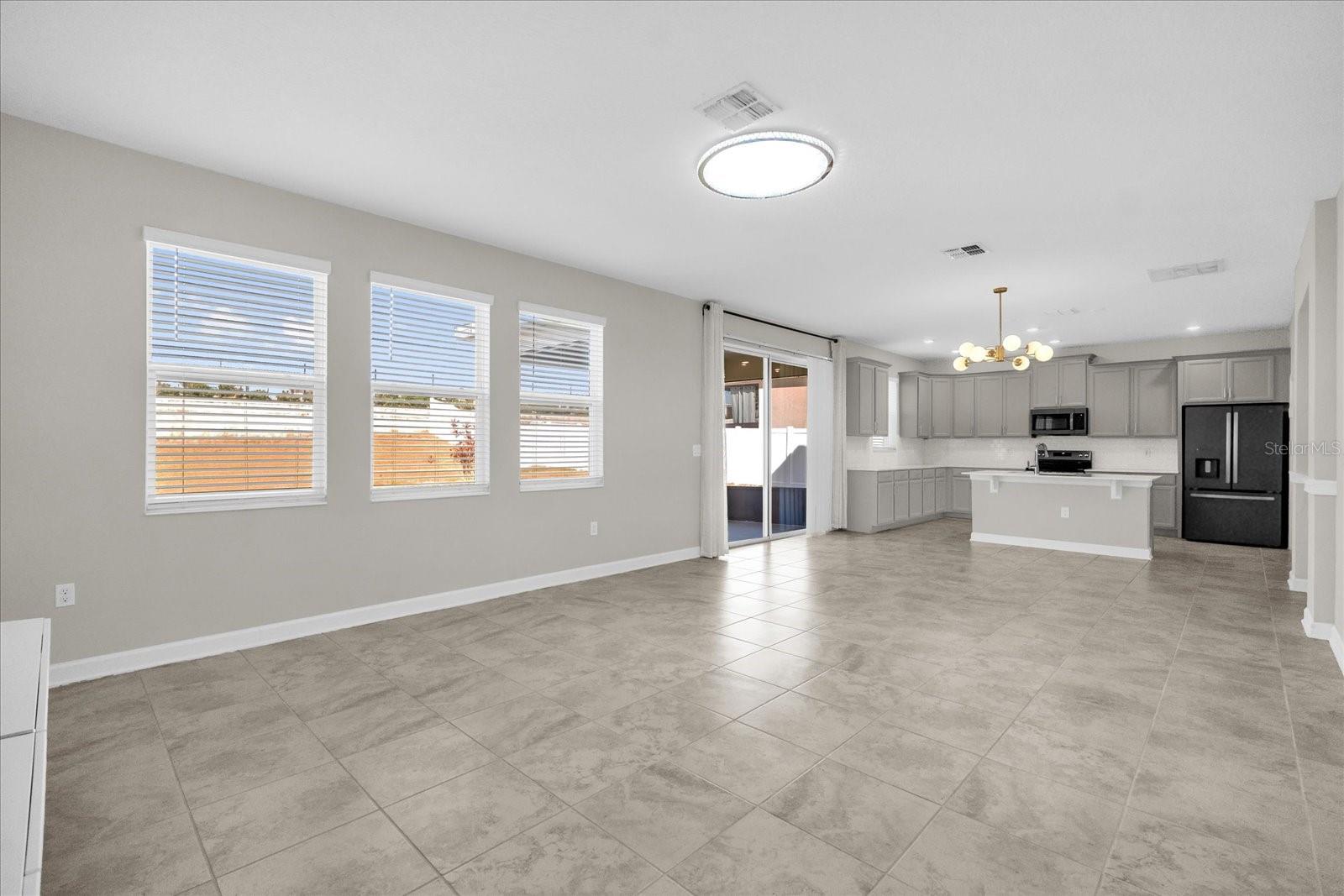 Image 6 of 29 For 18219 Oliver Twist Way