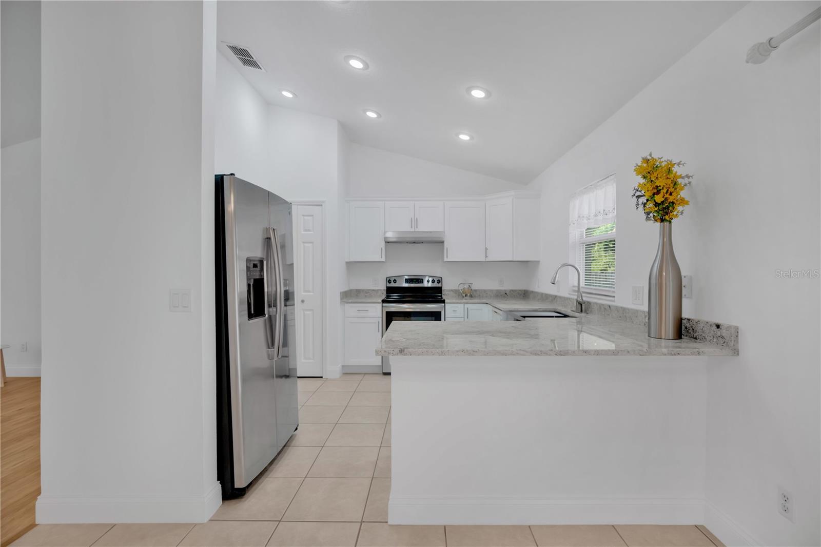 Image 17 of 42 For 1851 19th Street