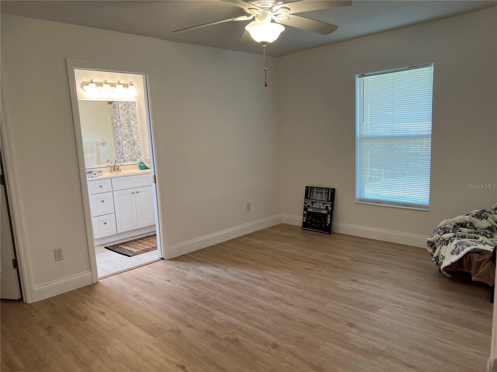 Image 27 of 42 For 1851 19th Street