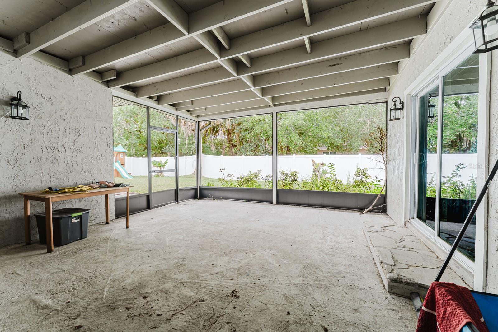 Image 22 of 26 For 1810 Blackston Avenue