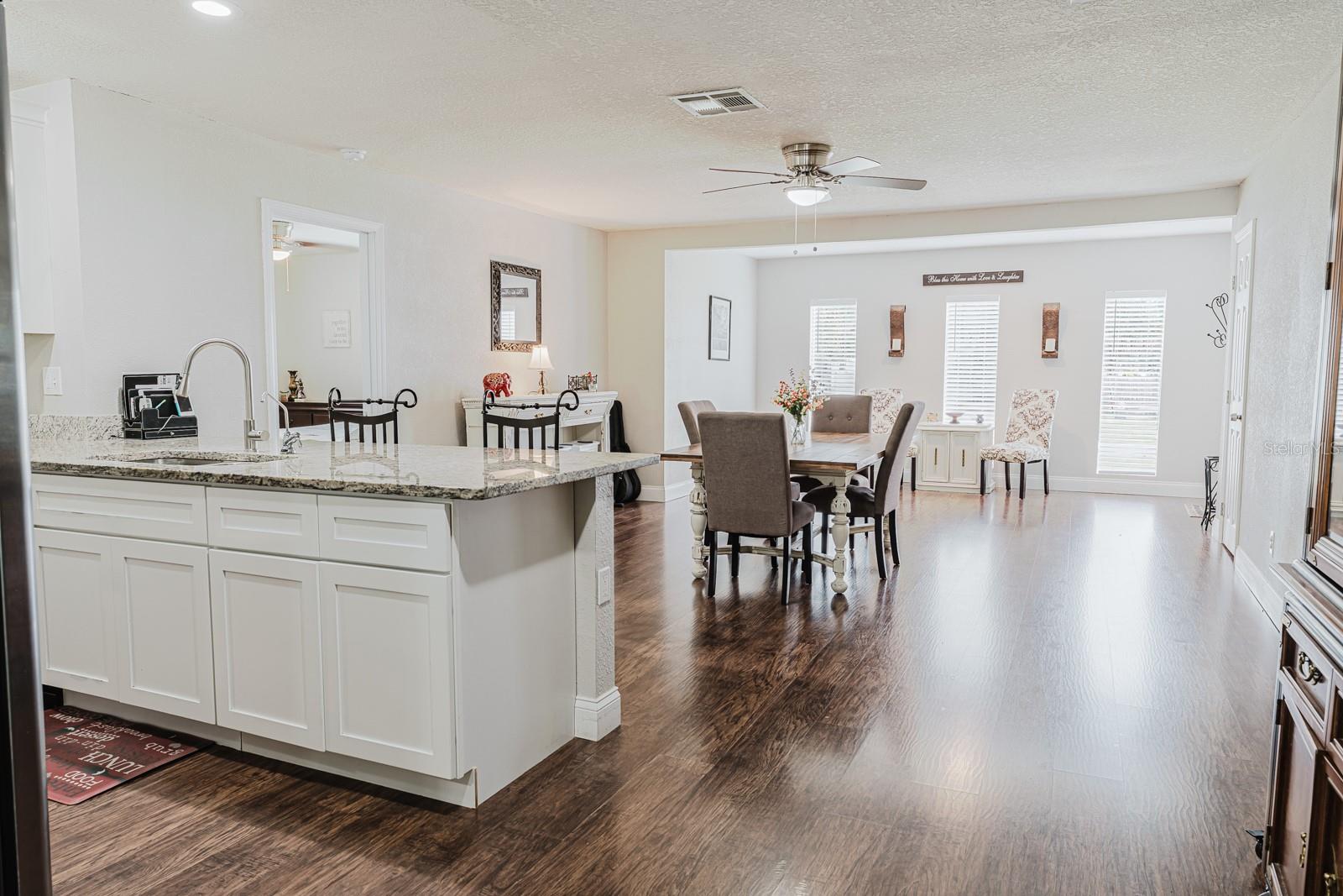 Image 9 of 26 For 1810 Blackston Avenue